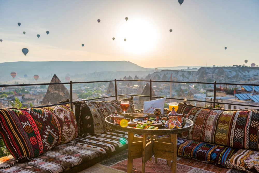 Benefits of living in Turkey for UK expats, Turkish lifestyle, outdoor living, retirement in Turkey and quality of life for British nationals.