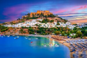 Greek tax planning for UK expats, common tax mistakes in Greece, taxation in Greece and financial planning for British nationals.